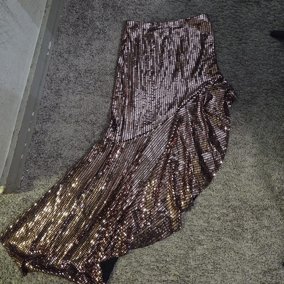 sprin haze Dresses & Skirts - Glamorous Asymmetrical Sequin Skirt